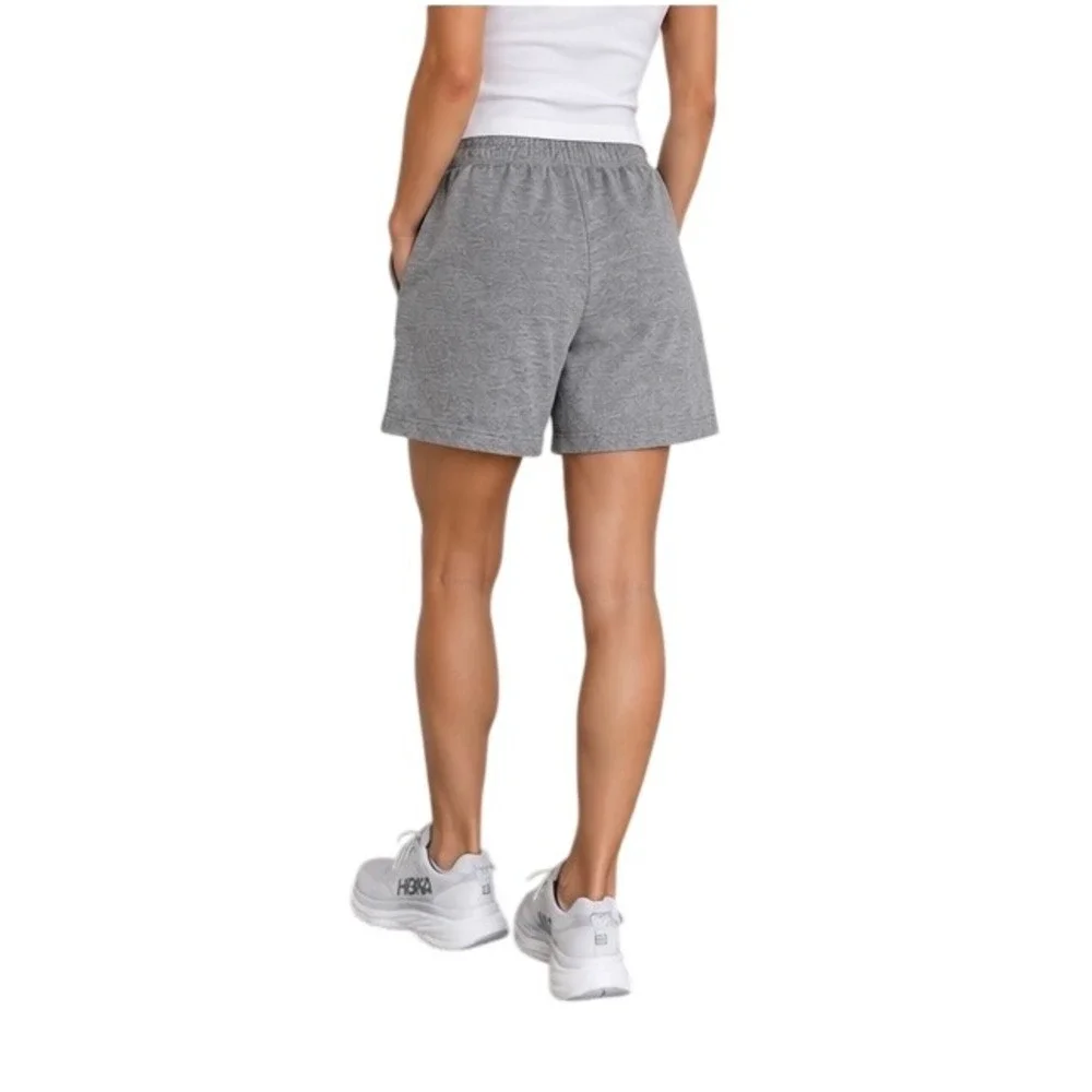 Alo Yoga Gray 6